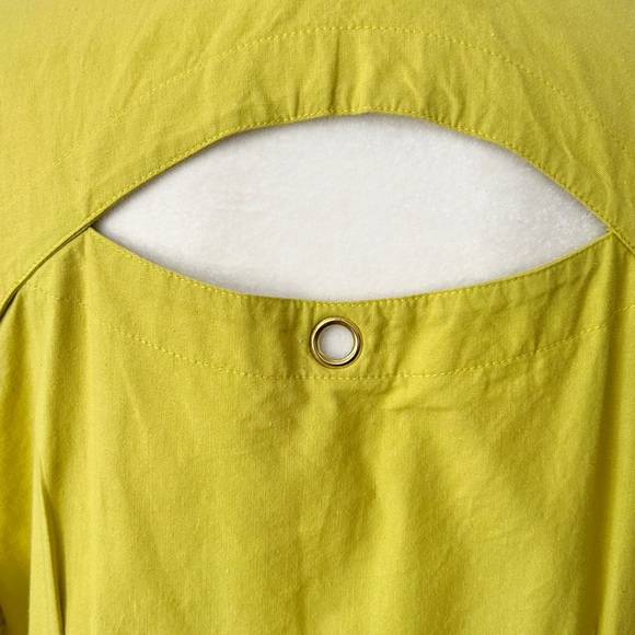 Vintage Short Sleeve Cut Out Blazer with Grommets - Picture 5 of 5